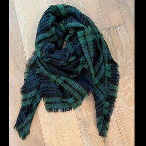 Green & Navy Plaid Blanket Scarf